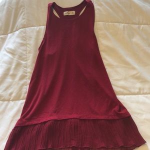 Hollister XS tank maroon